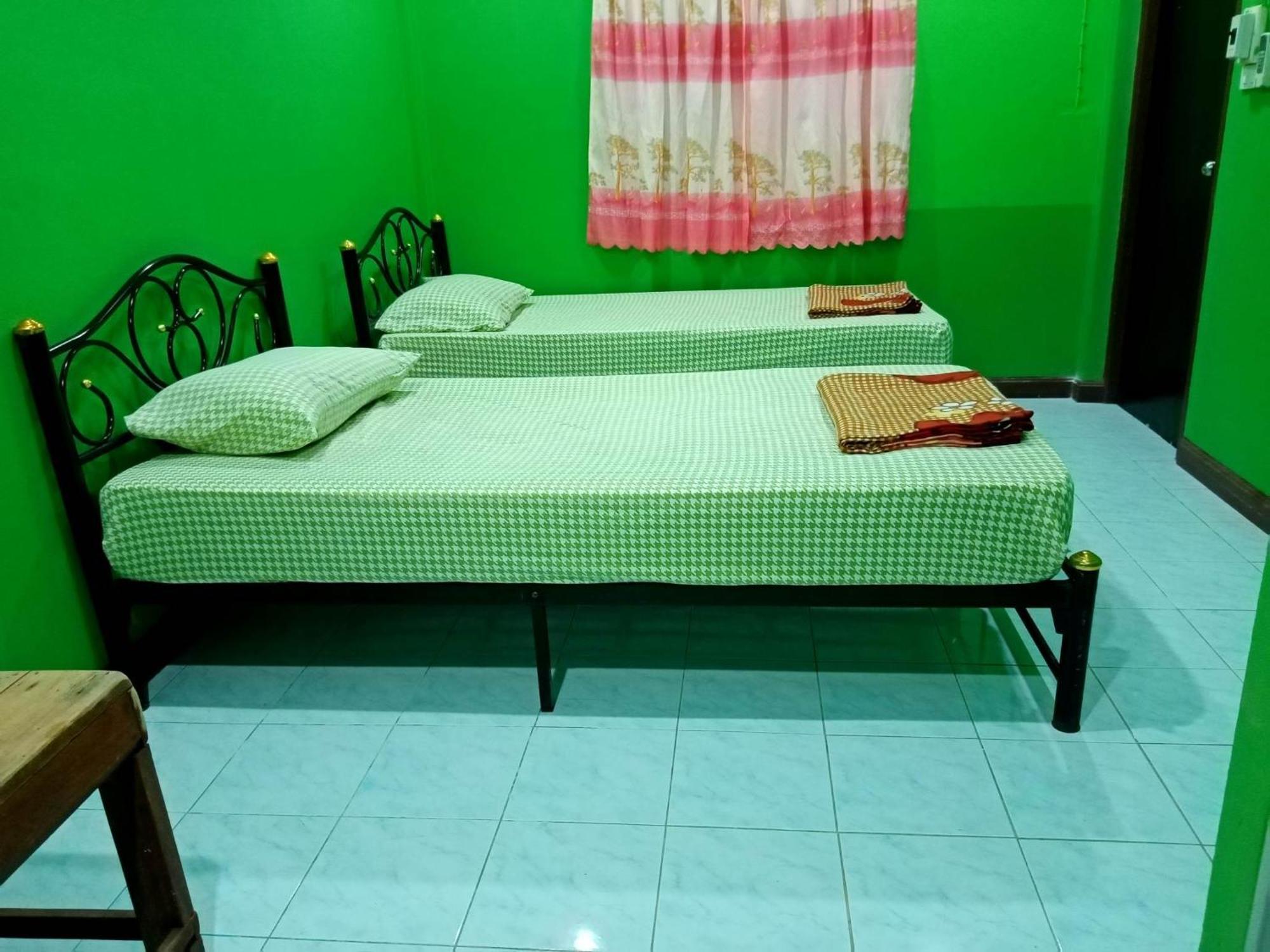 Diamond Hill Salak Phet Apartment Ко Чанг Стая снимка