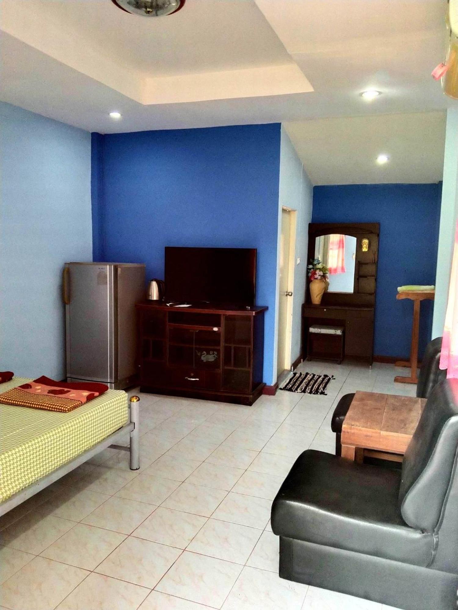 Diamond Hill Salak Phet Apartment Ко Чанг Стая снимка