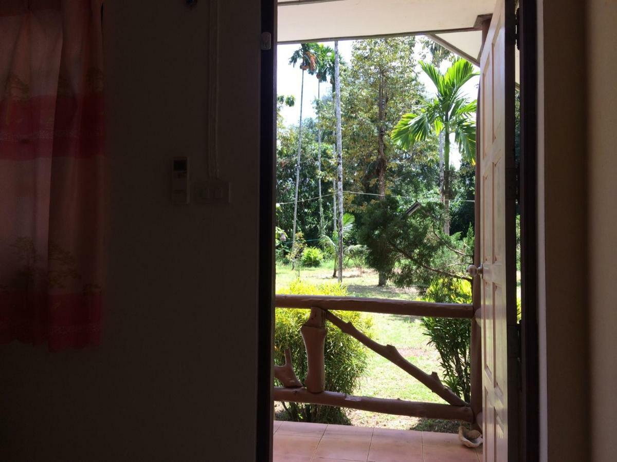 Diamond Hill Salak Phet Apartment Ко Чанг Екстериор снимка